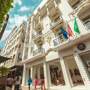Carlton Otel